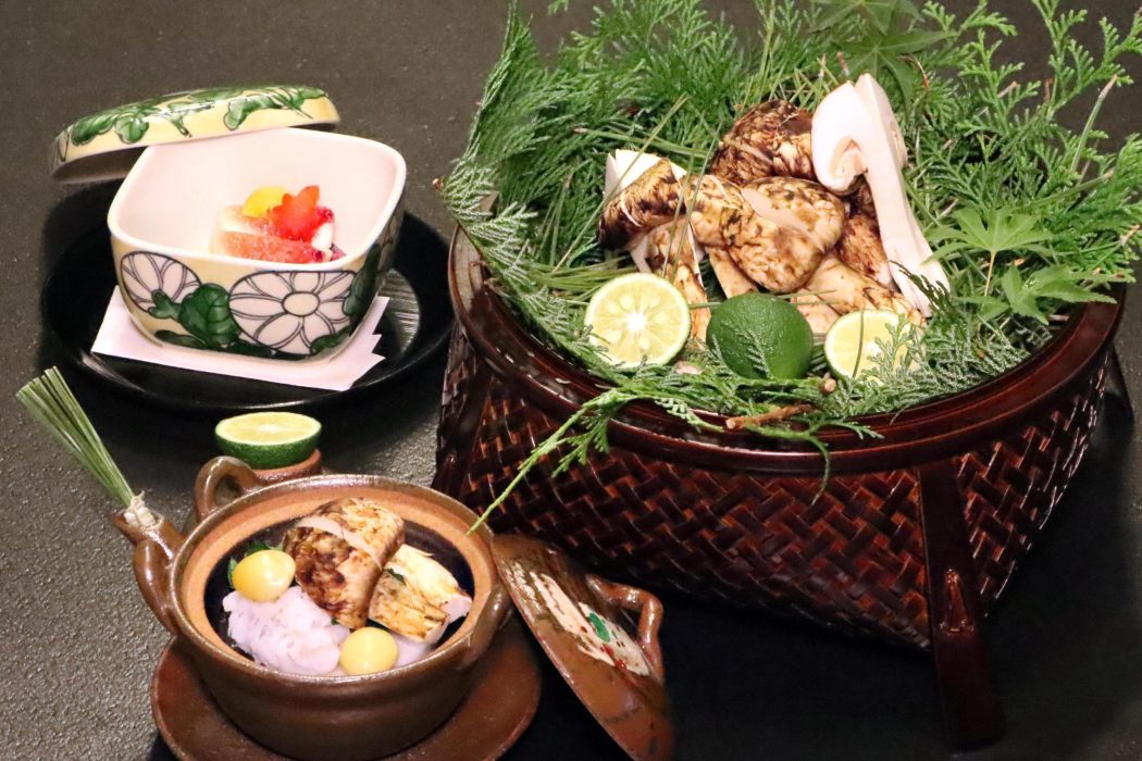 松茸会席（車屋別館）