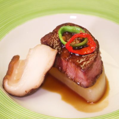 煮物(牛ひれ野田焼)