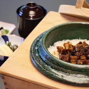 食事（穴子御飯）
