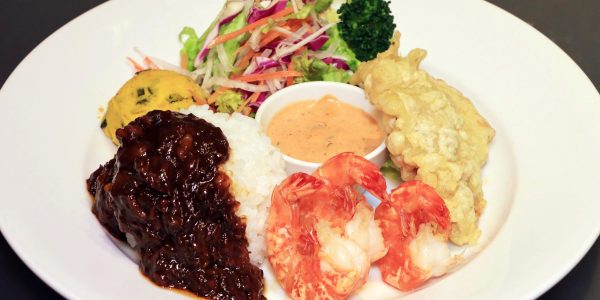 チキンフリット＆ケイジャンシュリンプ（プレートランチ）