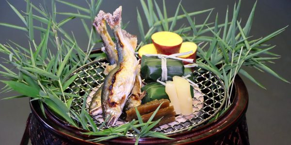 焼物八寸（鮎塩焼）