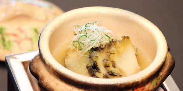 煮物(鍋:鮑 鱶鰭)