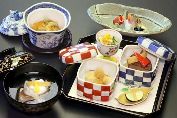 雪 会席(隠れ里:師走)