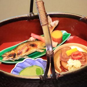 焼物八寸（小鮎塩焼）