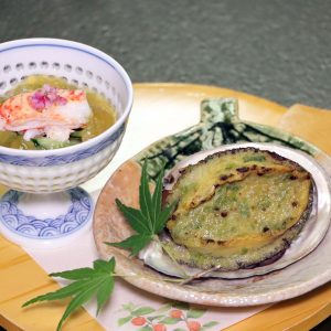涼風会席 焼物（蝦夷鮑磯風味　毛蟹ゼリー）別館