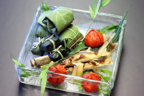焼物八寸（鮎塩焼 牛ひれ 鰻）