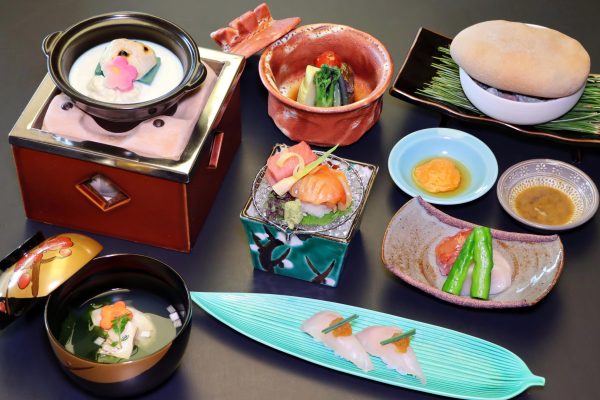 花 会席（隠れ里：睦月）