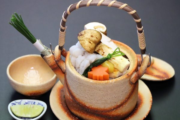 松茸土瓶蒸し