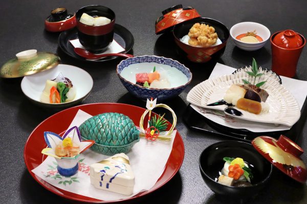 初春会席(車屋別館)