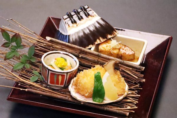 焼物（鰆野田焼）