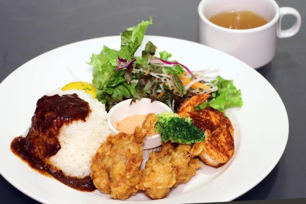 ランチセット（チキンフリット＆ケイジャンシュリンプ）