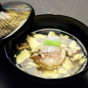 椀盛（吉野仕立 焼帆立 蟹）