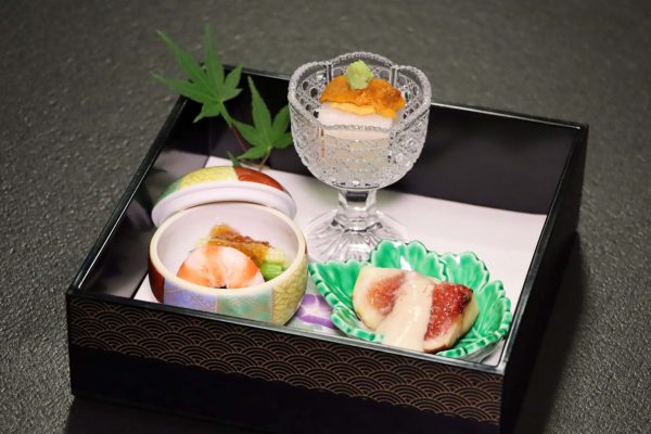 涼風会席 前菜（無花果 生雲丹養老豆腐 他）別館