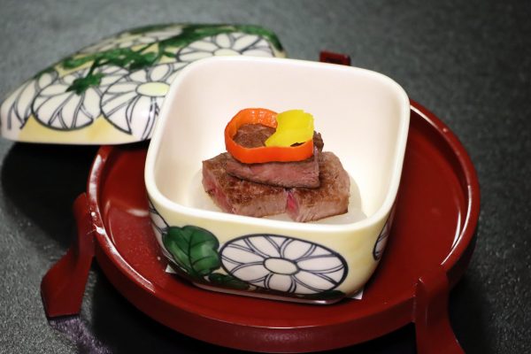 煮物：和牛ひれ野田焼（松茸会席：別館）