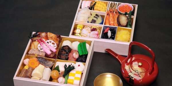 湘南ケータリングサービス おせち 二段重