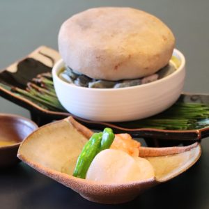 温石（伊勢海老 帆立酒盗漬）