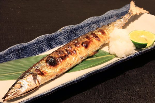 さんま炭火焼
